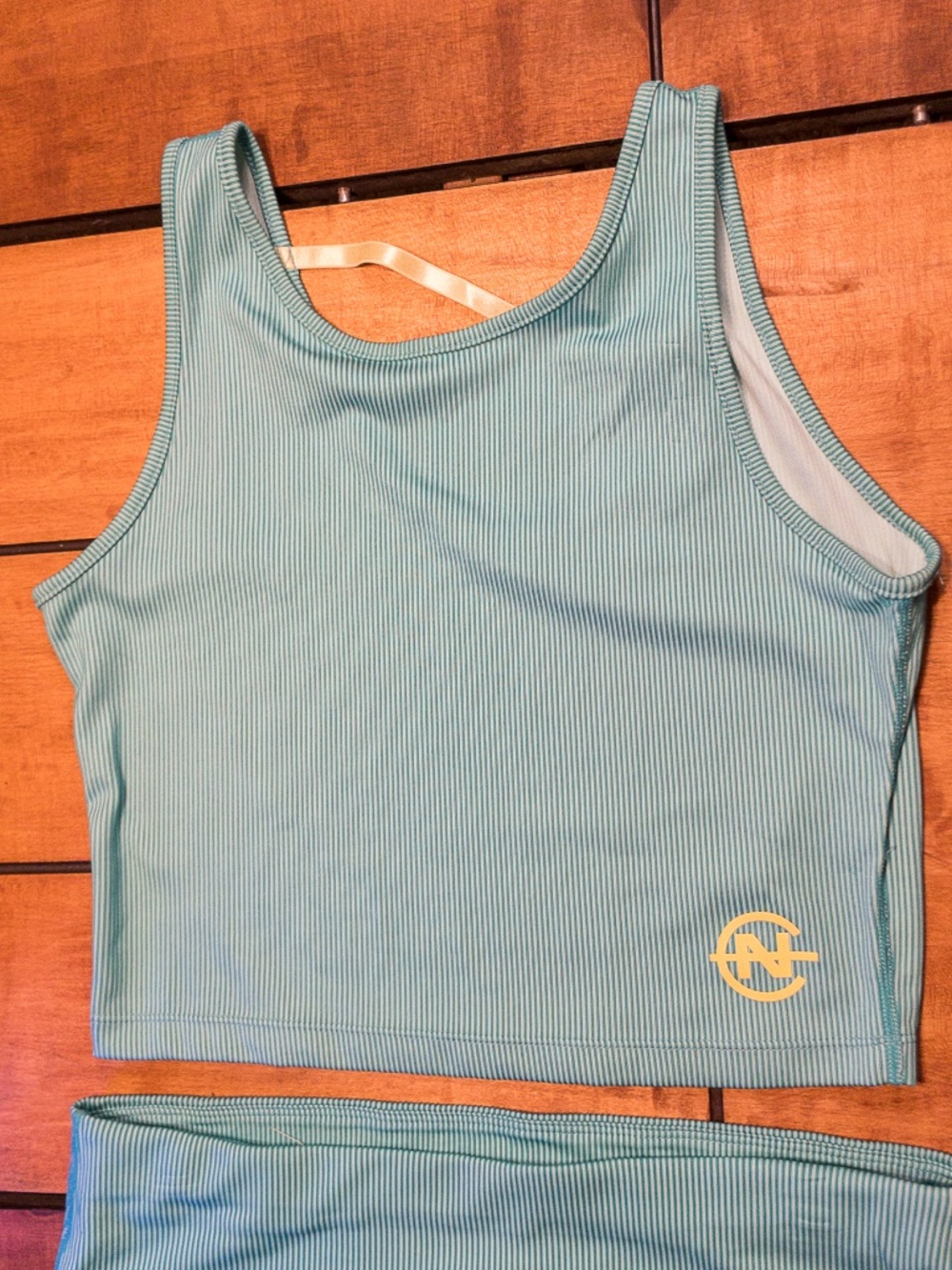 Nautica Competition Teal Pinstripe Activewear Set Crop Tank & Bike Shorts L